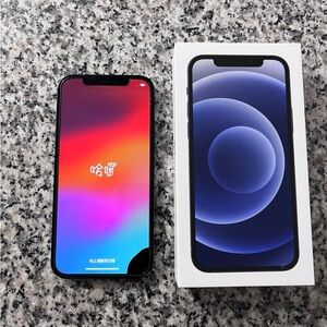 Apple iPhone 12 128GB unlocked Smartphone good condition